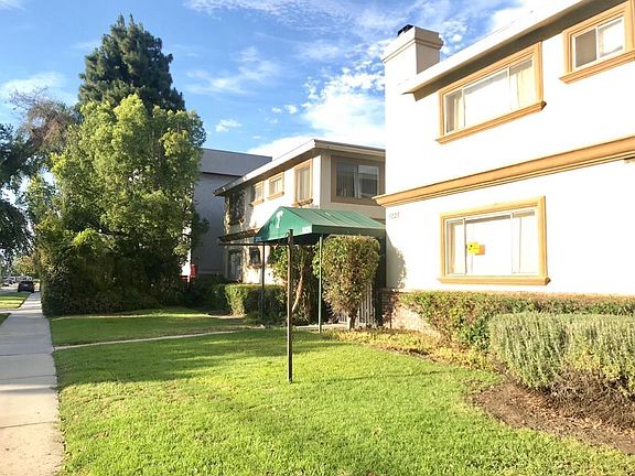 2nd image of 5028 Cahuenga Blvd #5