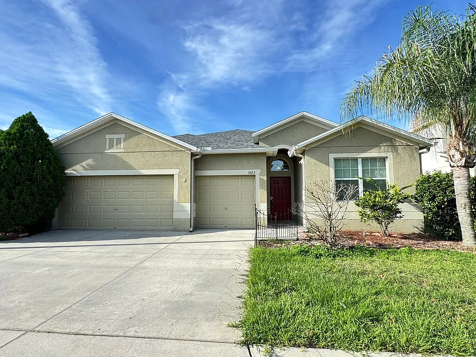 3723 Prescott Loop