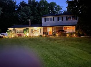 145 McCutcheon Ct, Middletown, NJ 07748