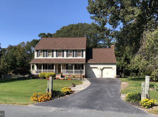 1380 Old Water Oak Point Rd, Pasadena, MD 21122