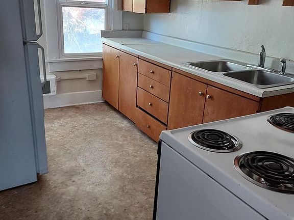 2nd image of 259 S Johnson Ave #1