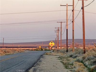 2 Backus Rd #2, Mojave, CA, 93501