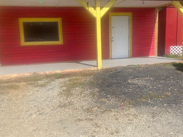 4265 S Highway 11 APT D