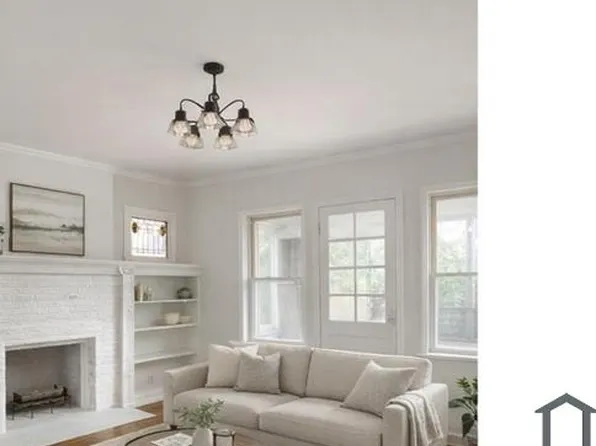 11205 S King Dr, Chicago, IL