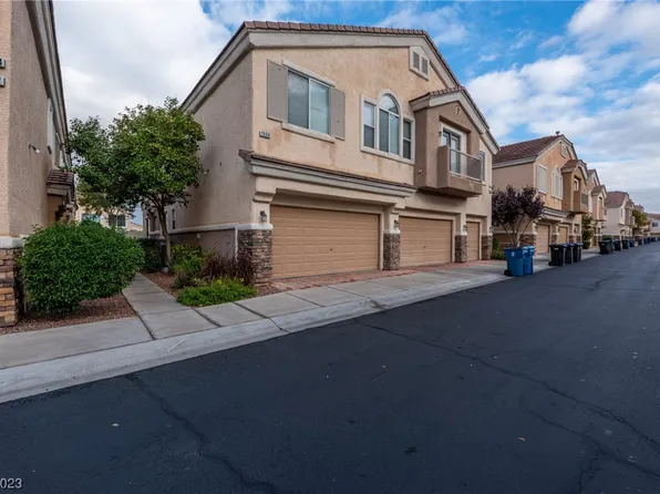 1556 Wild Willey Way, Henderson, NV 89002