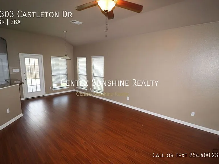 3303 Castleton Dr — Photo 7