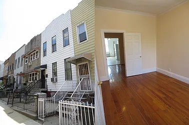 Rented by BELLMARC