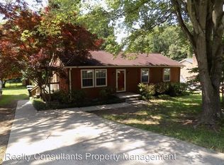 815 Creek Ridge Rd, Greensboro, NC 27406