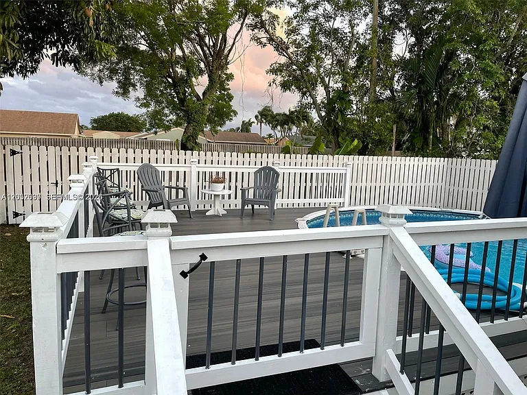 5352 Rose Marie Ave S — Photo 16