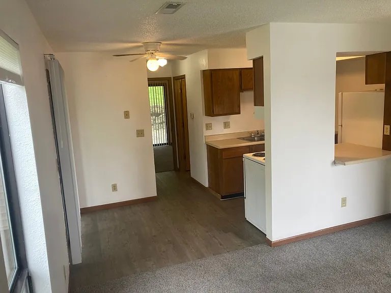 852 Highway D #24 — Photo 6