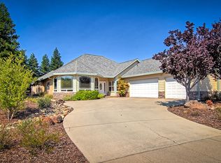 596 El Mango Dr, Redding, CA 96003