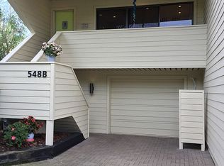 548b Beach Road, Sarasota, FL 34242