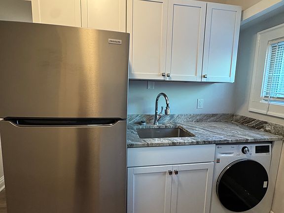 2nd image of 2115 Speed Ave #4