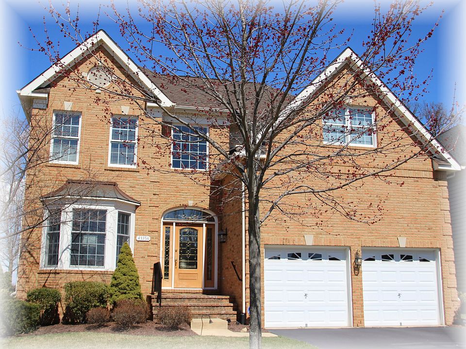 1st image of 43354 La Belle Pl