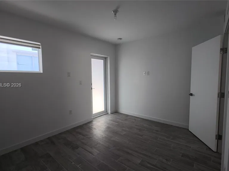 1035 Euclid Ave #25 — Photo 15