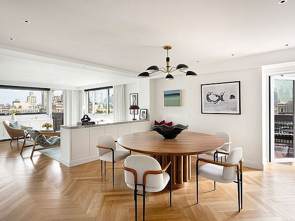 3rd image of 40 E 80th St APT 21/22B