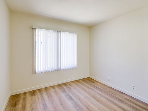 5th image of 212 W Elk Ave APT 5