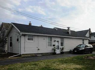 77 Rogers Ave, Lockport, NY 14094