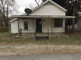 1040 W Vine St, Brownstown, IN 47220