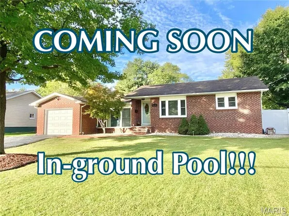 2420 Sherwood Ter, Alton, IL 62002