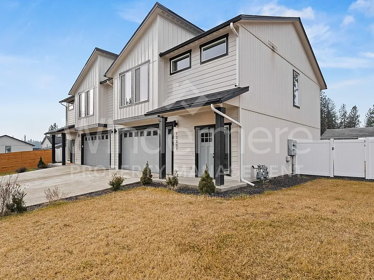 12805 N Jaydee Ln — Photo 1
