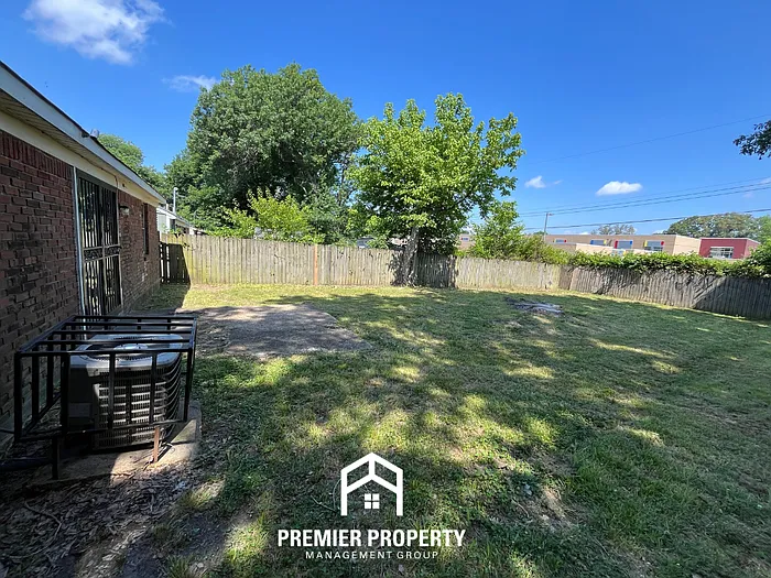 4190 Arrowood Ave — Photo 17