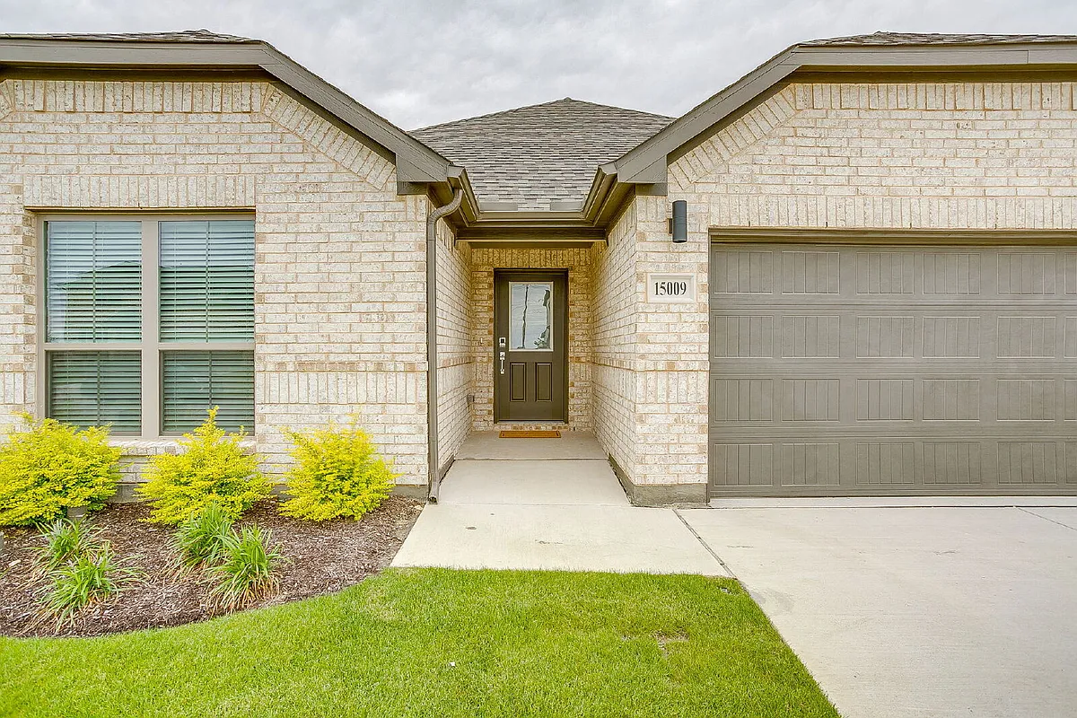 Building Photo - 15009 Cactus Blossom Blvd