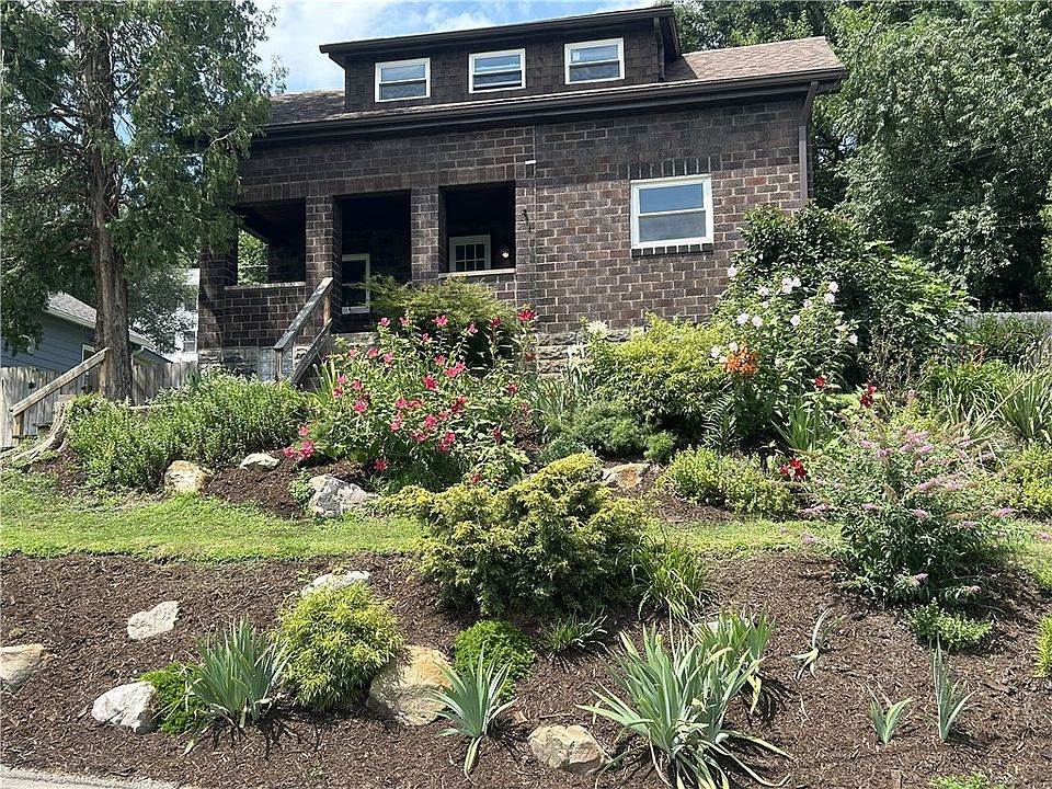 1st image of 200 Davis Ave