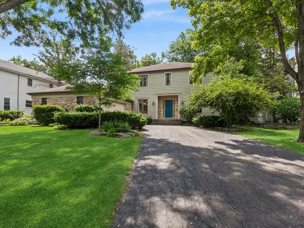 208 Bonnie Brae Rd, Hinsdale, IL 60521