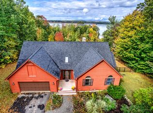 105 Redcedar Ln, Sidney, ME 04330