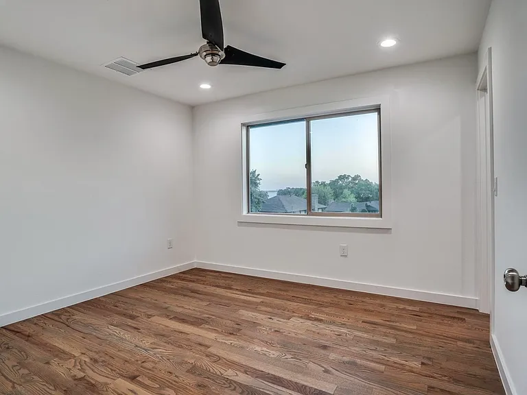 1408 S Alamo Rd — Photo 8