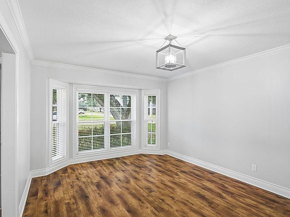 3rd image of 1013 Royal St