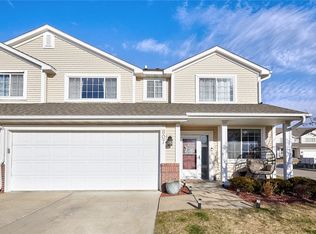 807 SE Sunset Ln, Waukee, IA 50263