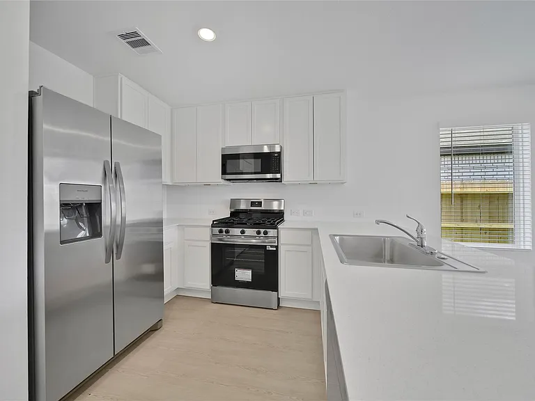 16522 Ithaca Pheasant Dr — Photo 10