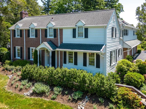 1500 Plymouth Blvd, Plymouth Meeting, PA 19462