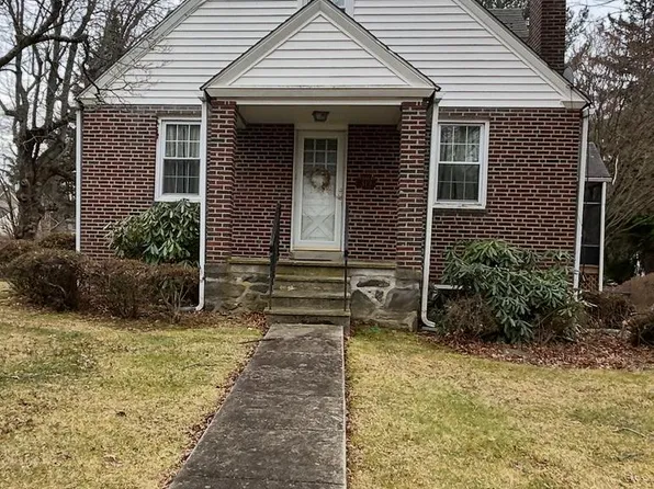 319 2nd Ave, Newtown Square, PA 19073