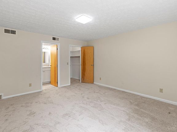 5th image of 3566 Amberacres Dr #1