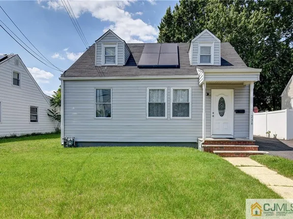 236 10th St, South Amboy, NJ 08879