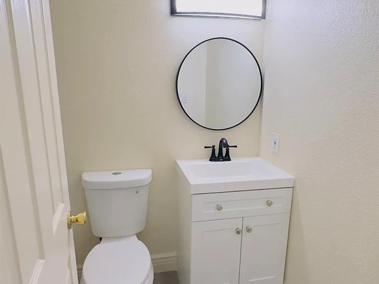 4513 Greenholme Dr #3 — Photo 3