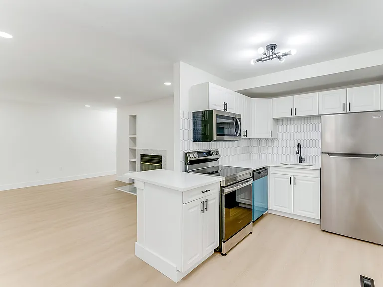 Indian Oaks Townhomes — Photo 30