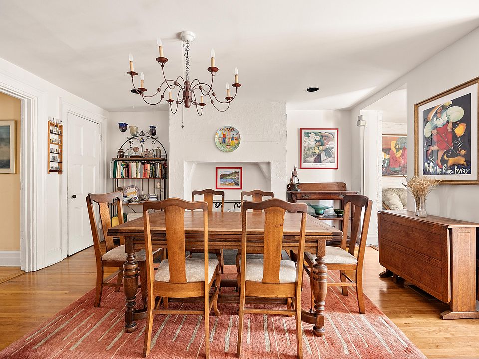 1st image of 134 West St #13