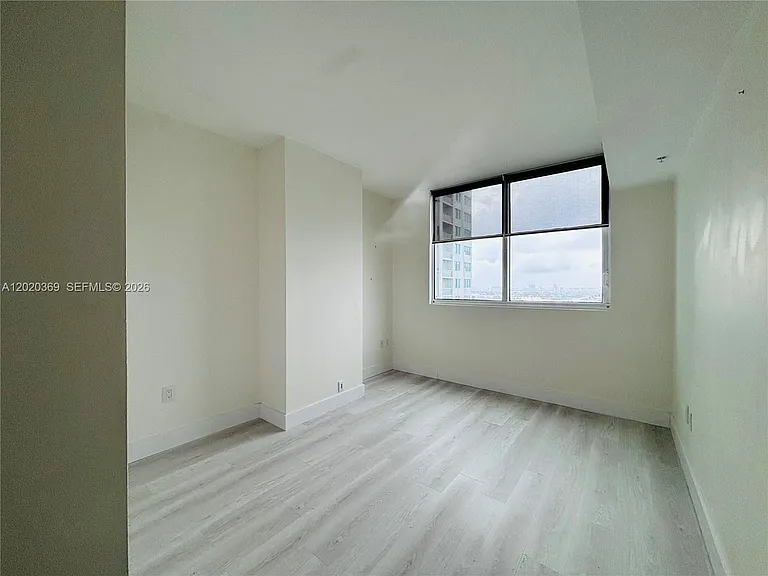 253 NE 2nd St #2003 — Photo 11