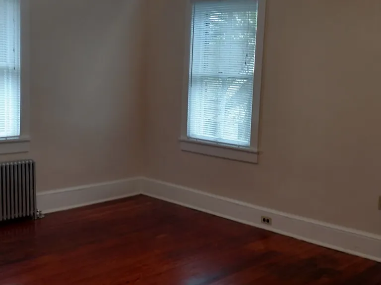 23630 Woodfield Rd — Photo 3