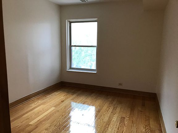 2nd image of 7218 S Yates Blvd #3B