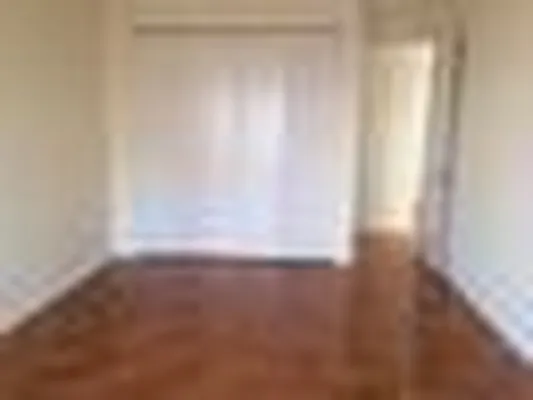 Rented by Manhattan Boutique Real Estate | media 57