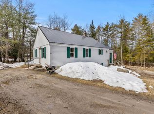 22 Settlers Vlg, Casco, ME 04015
