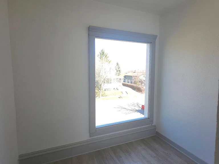 1709 Linden Ave #2 — Photo 12