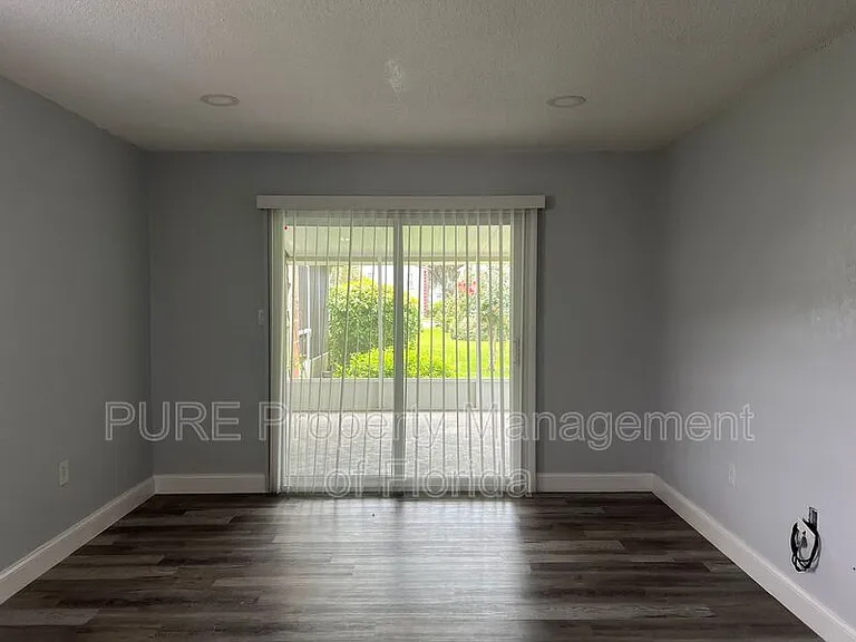 1610 SE 25th St #A — Photo 13