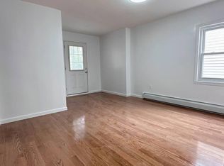 16708 81st Ave, Jamaica, NY 11432