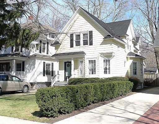 1st image of 607 N Forest Ave